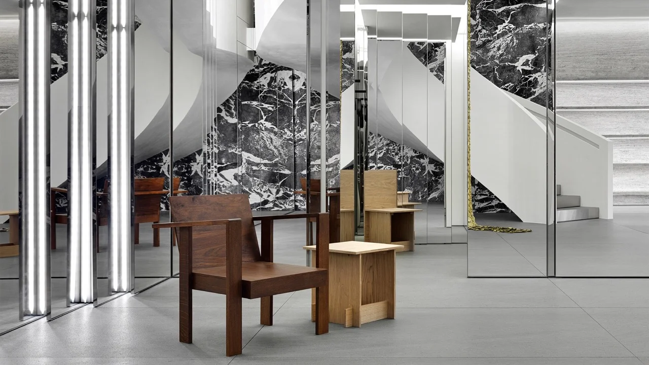 Retail interior with natural stone and mirrored surfaces